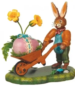 Lapin De Paques En Bois Et Poussins