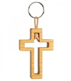 Porte Clef En Bois De Cerisier Avec Croix Découpee, 5 Cm