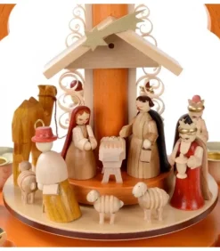 Pyramide De Noël Allemande Avec Une Arche Couleur Ocre